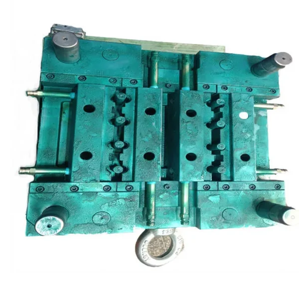 Plastic Moulds Pushing Die Injection Moulding Matrix Cavity for Lipsticks - Image 4